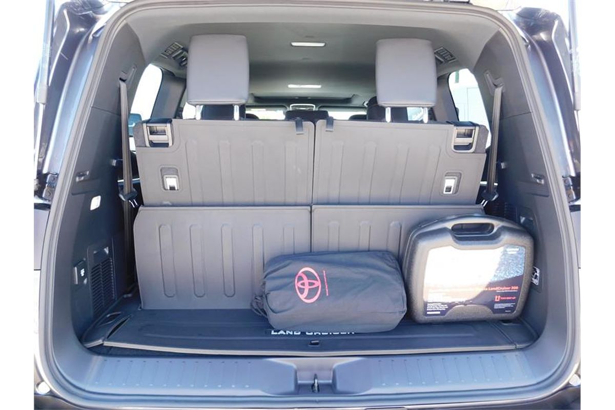 2024 Toyota Landcruiser VX FJA300R