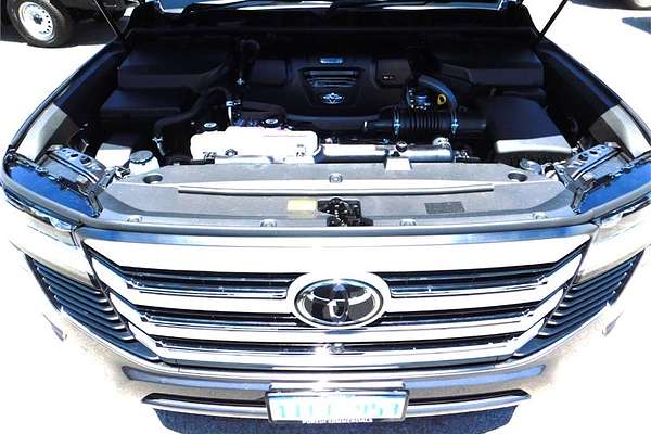 2024 Toyota Landcruiser VX FJA300R