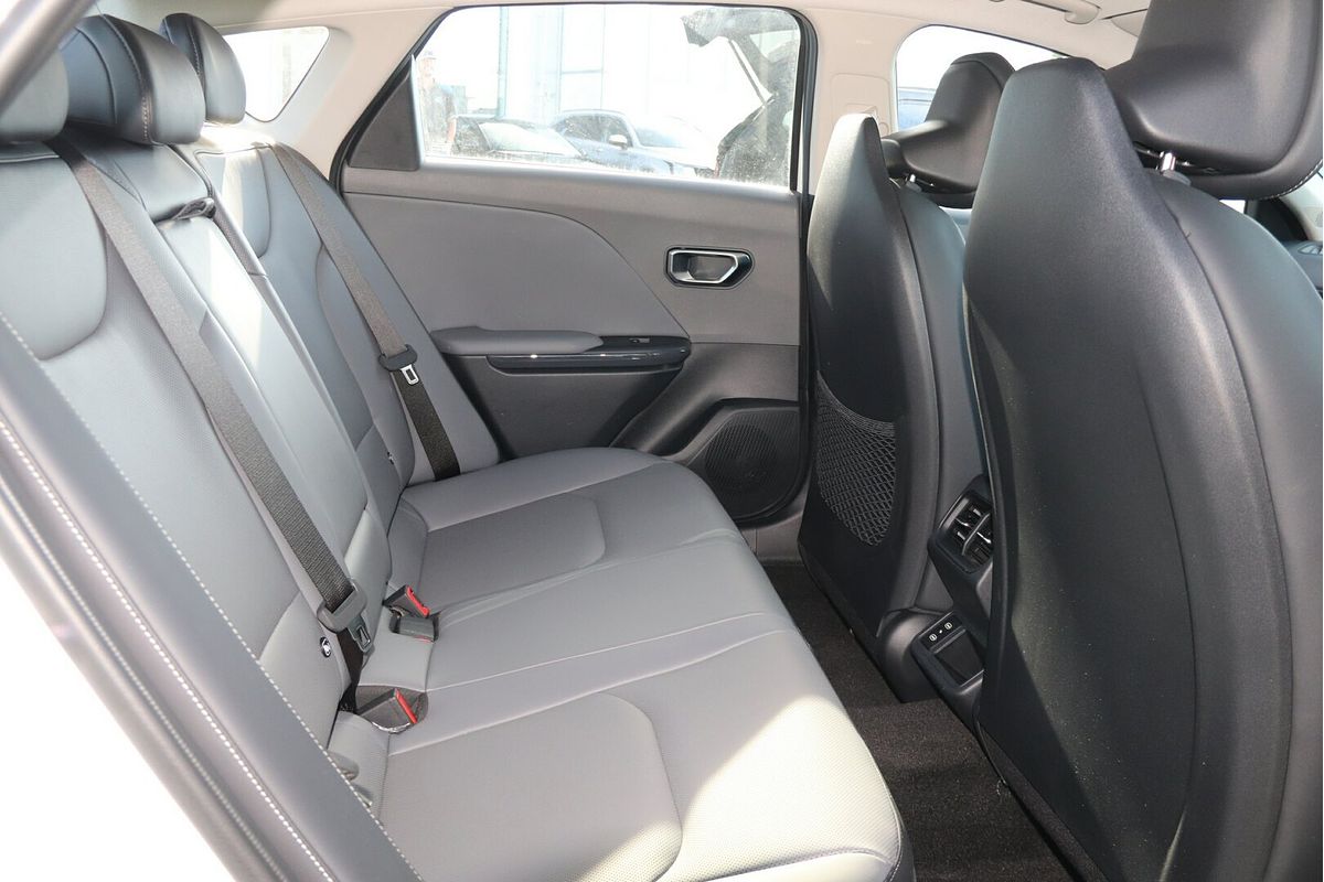 2025 Kia K4 Sport+ CL4m