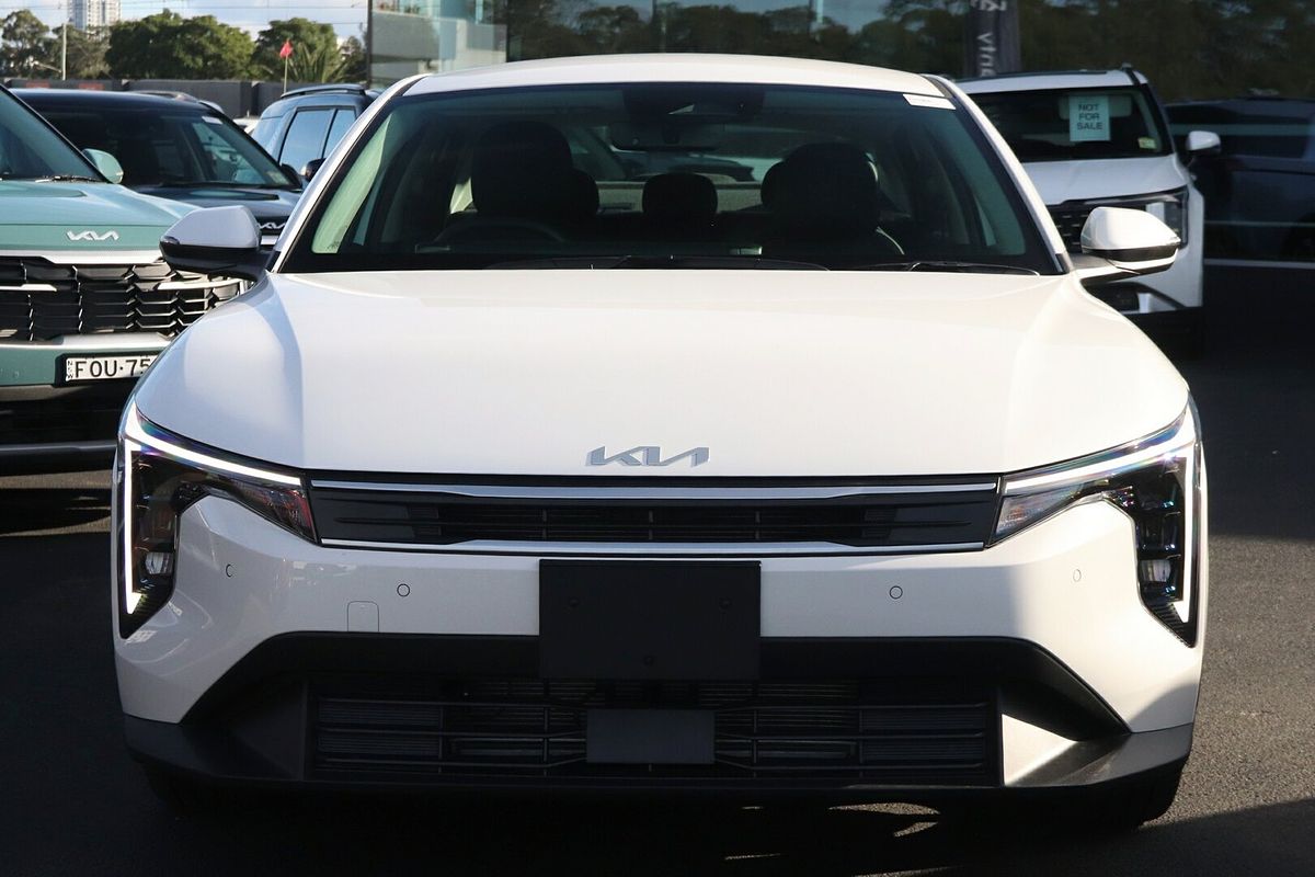 2025 Kia K4 Sport+ CL4m