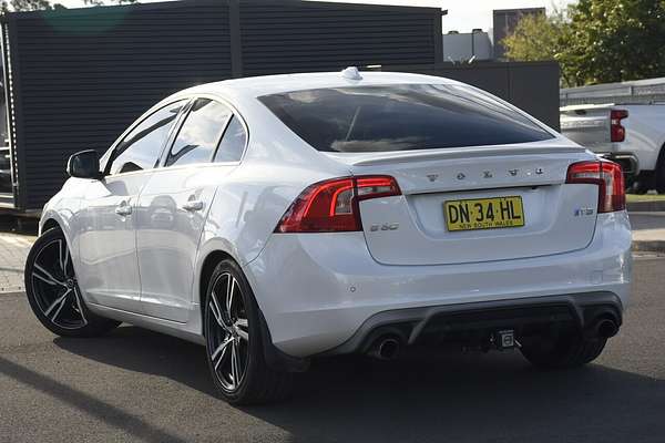 2016 Volvo S60 T5 R-Design