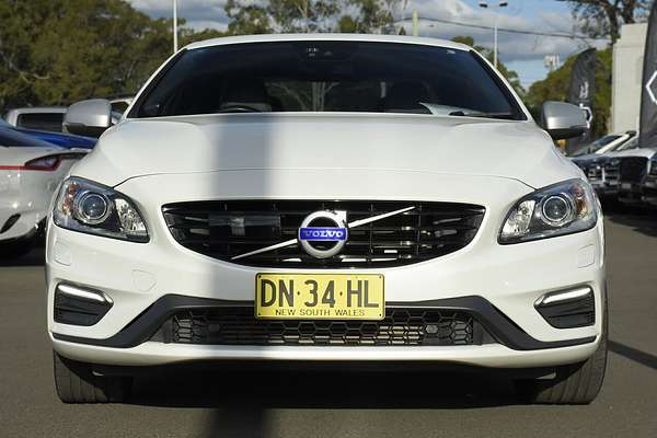 2016 Volvo S60 T5 R-Design