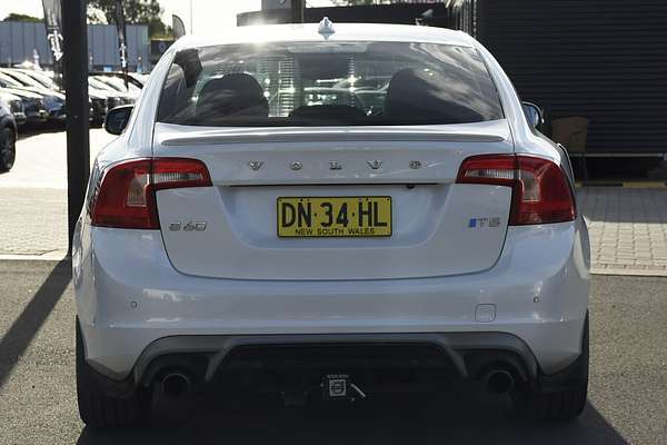 2016 Volvo S60 T5 R-Design