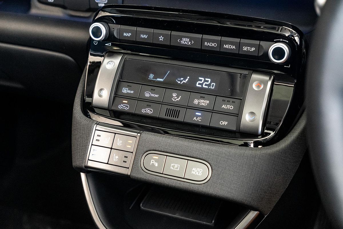 2025 Hyundai INSTER Cross AX.V1