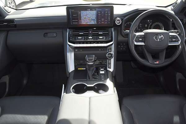 2022 Toyota Landcruiser GR Sport FJA300R