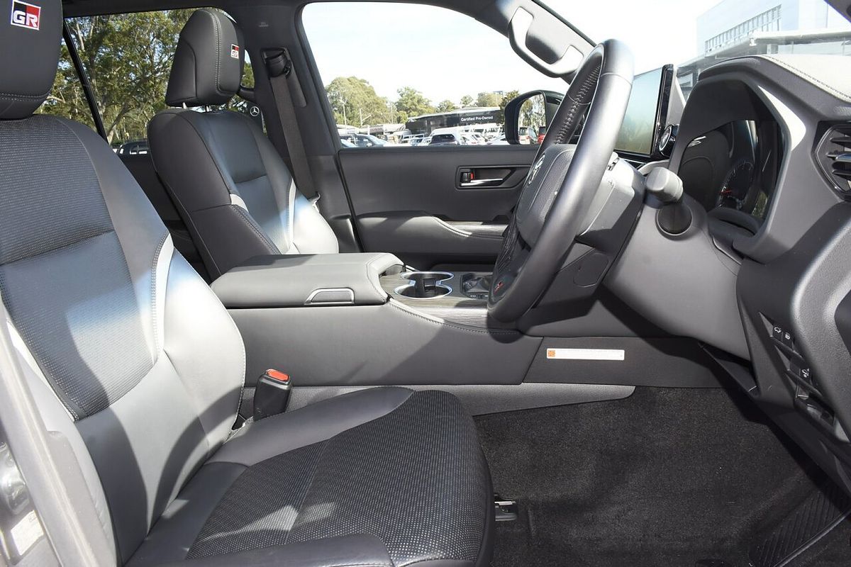 2022 Toyota Landcruiser GR Sport FJA300R