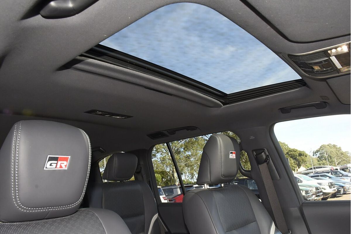2022 Toyota Landcruiser GR Sport FJA300R