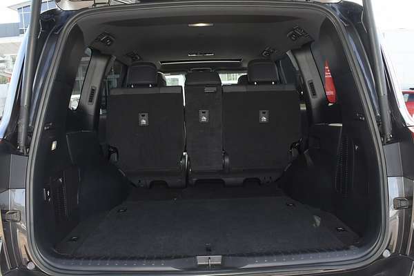 2022 Toyota Landcruiser GR Sport FJA300R