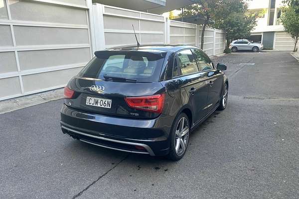 2013 Audi A1 Ambition 8X