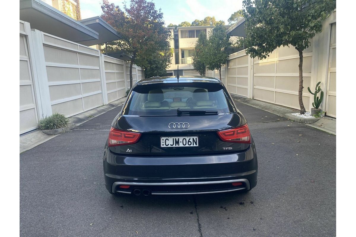 2013 Audi A1 Ambition 8X