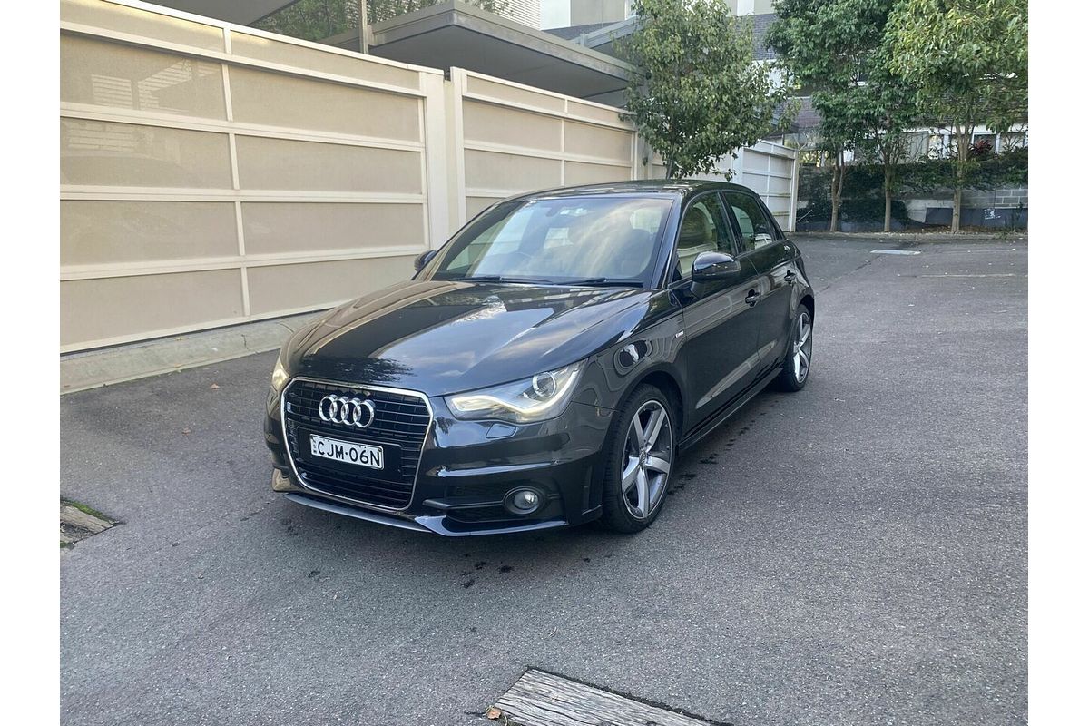2013 Audi A1 Ambition 8X