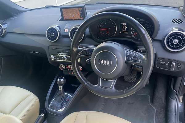 2013 Audi A1 Ambition 8X