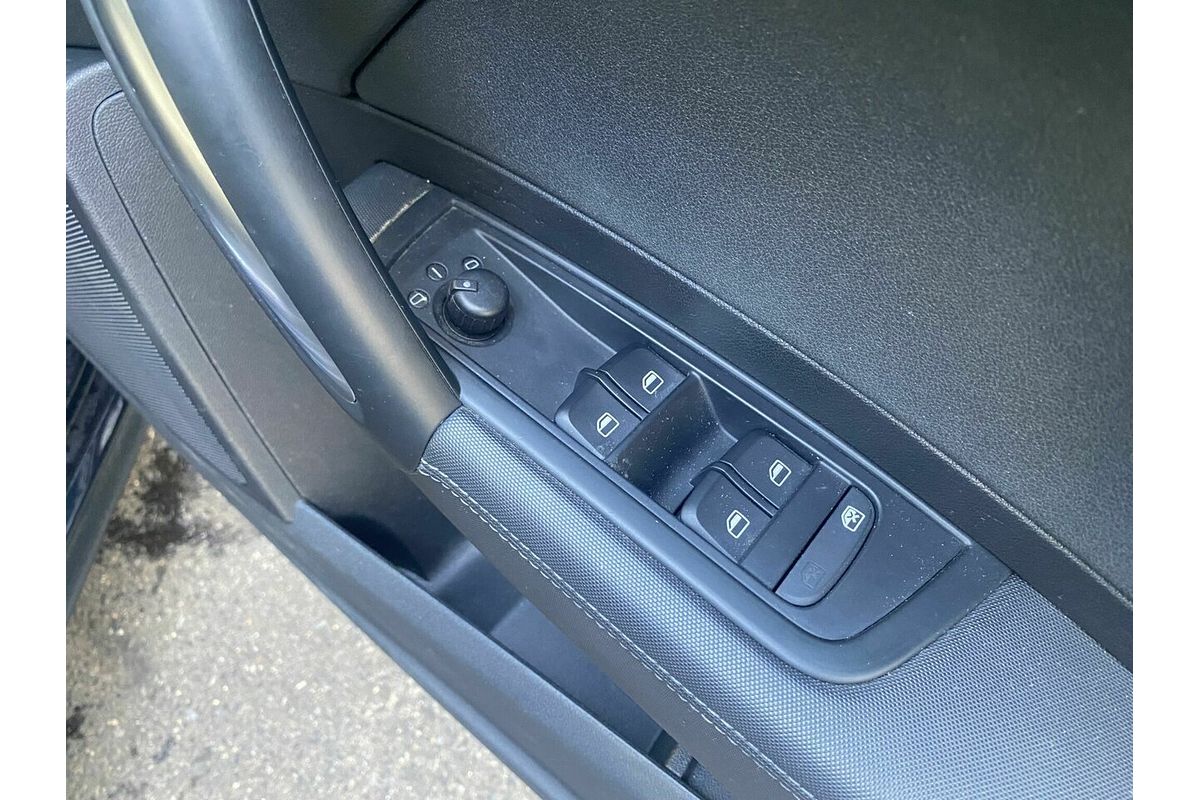 2013 Audi A1 Ambition 8X