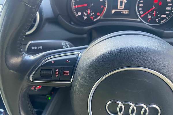 2013 Audi A1 Ambition 8X