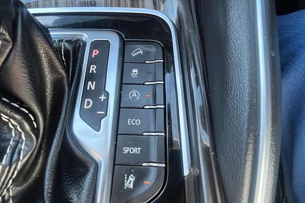 2021 LDV D90 Executive SV9A