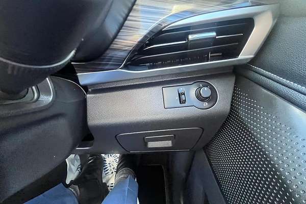 2021 LDV D90 Executive SV9A