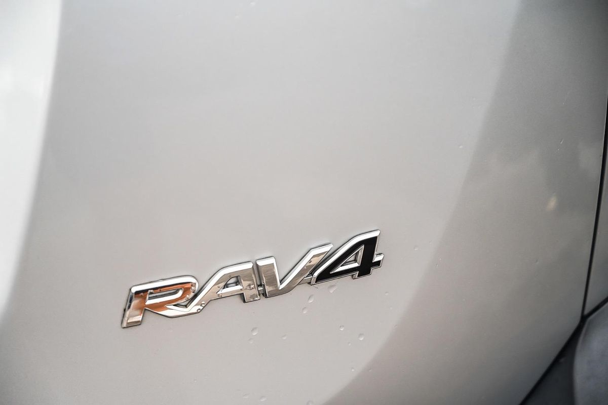2014 Toyota RAV4 GX ZSA42R