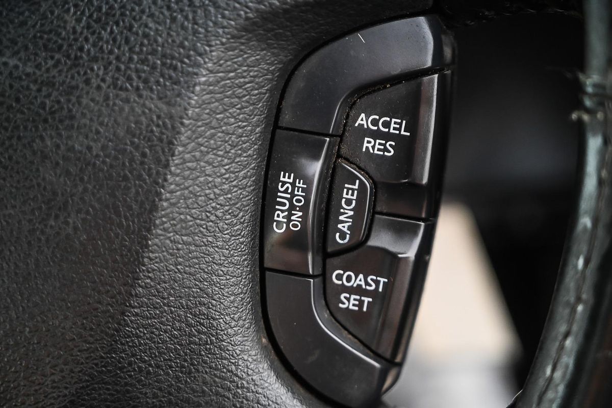 2008 Nissan Patrol ST-L GU 6