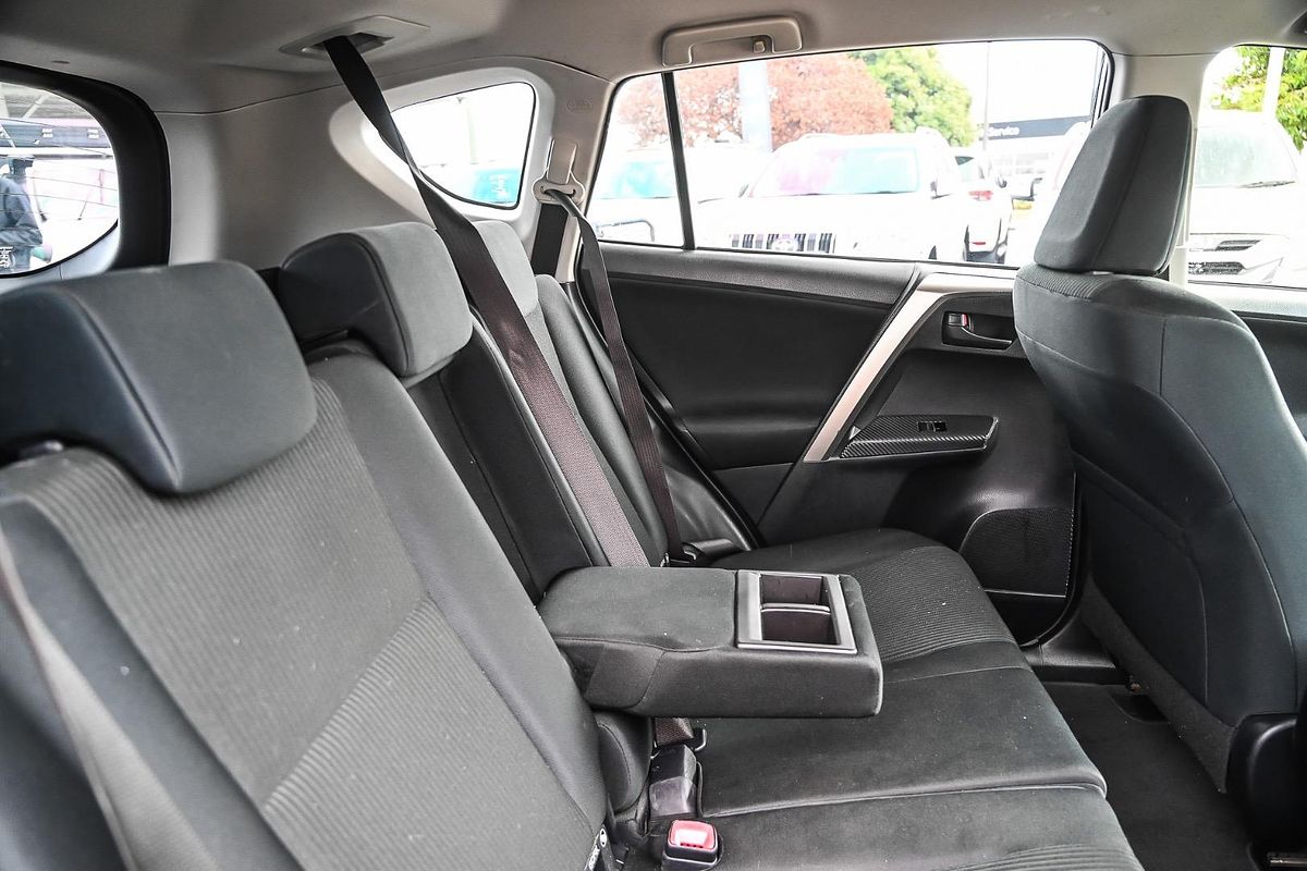 2014 Toyota RAV4 GX ZSA42R