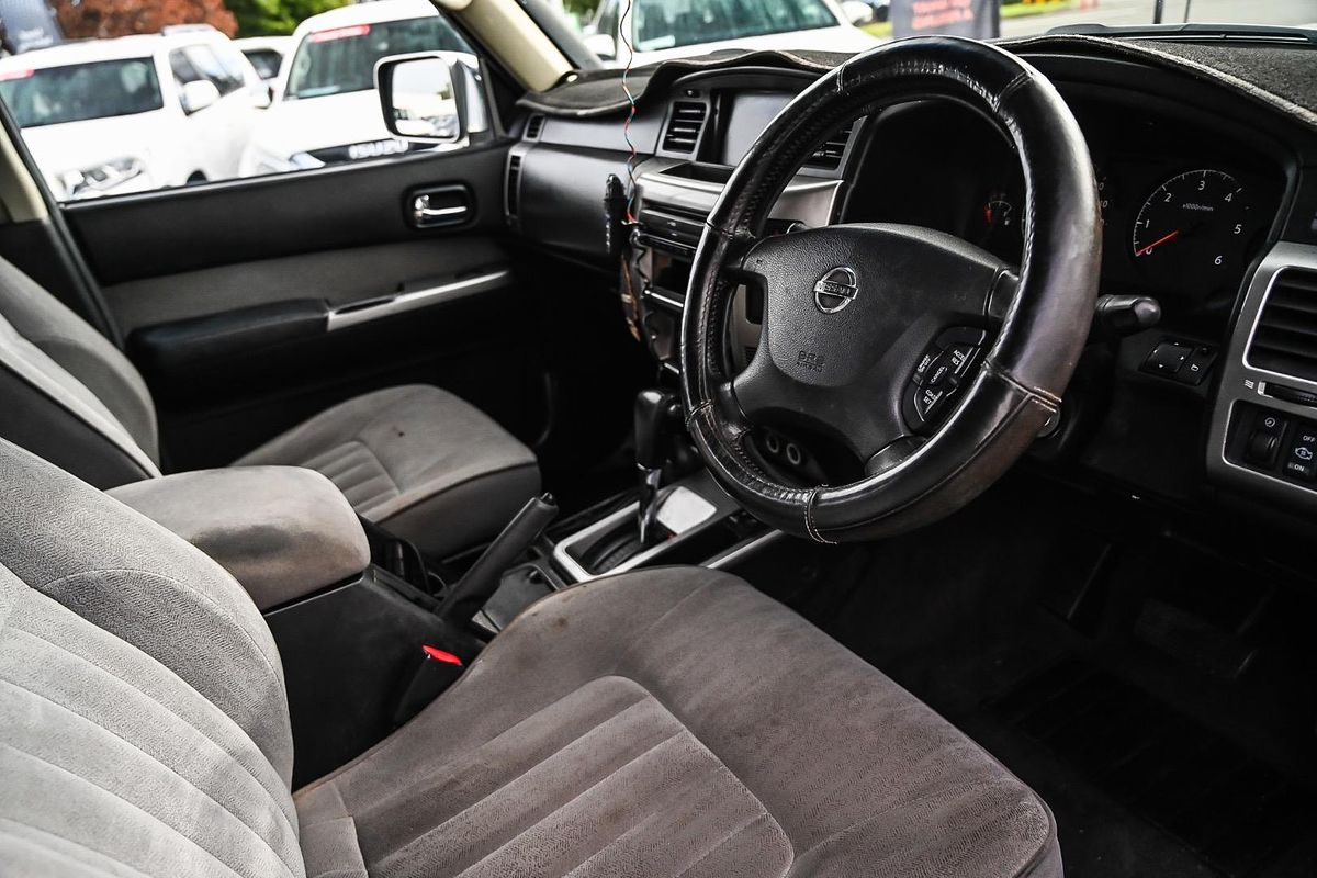 2008 Nissan Patrol ST-L GU 6