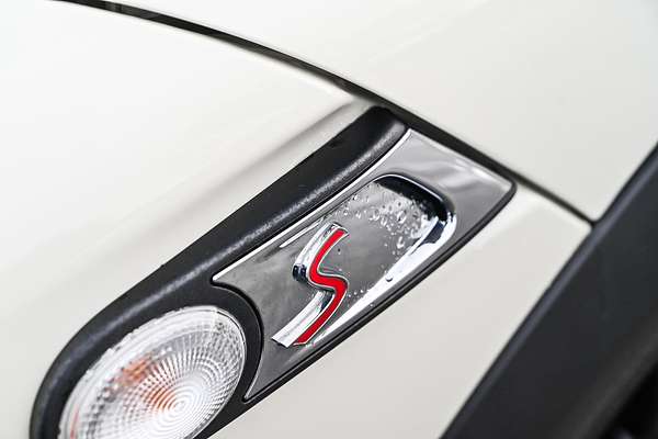 2008 MINI Hatch Cooper S R56