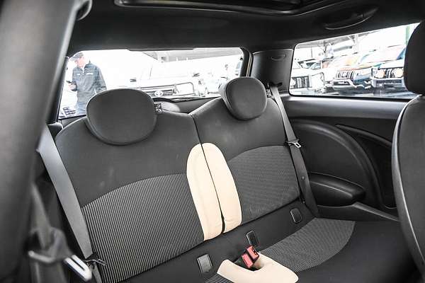 2008 MINI Hatch Cooper S R56