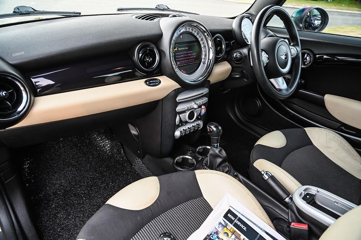 2008 MINI Hatch Cooper S R56