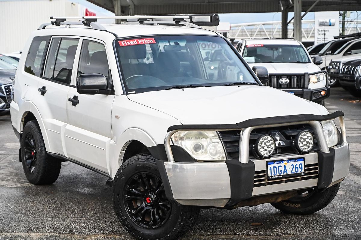 2009 Mitsubishi Pajero GLX NT