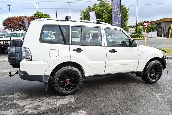 2009 Mitsubishi Pajero GLX NT