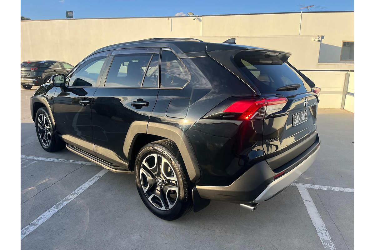 2019 Toyota RAV4 Edge AXAA54R