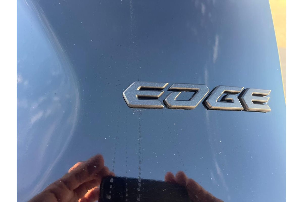 2019 Toyota RAV4 Edge AXAA54R