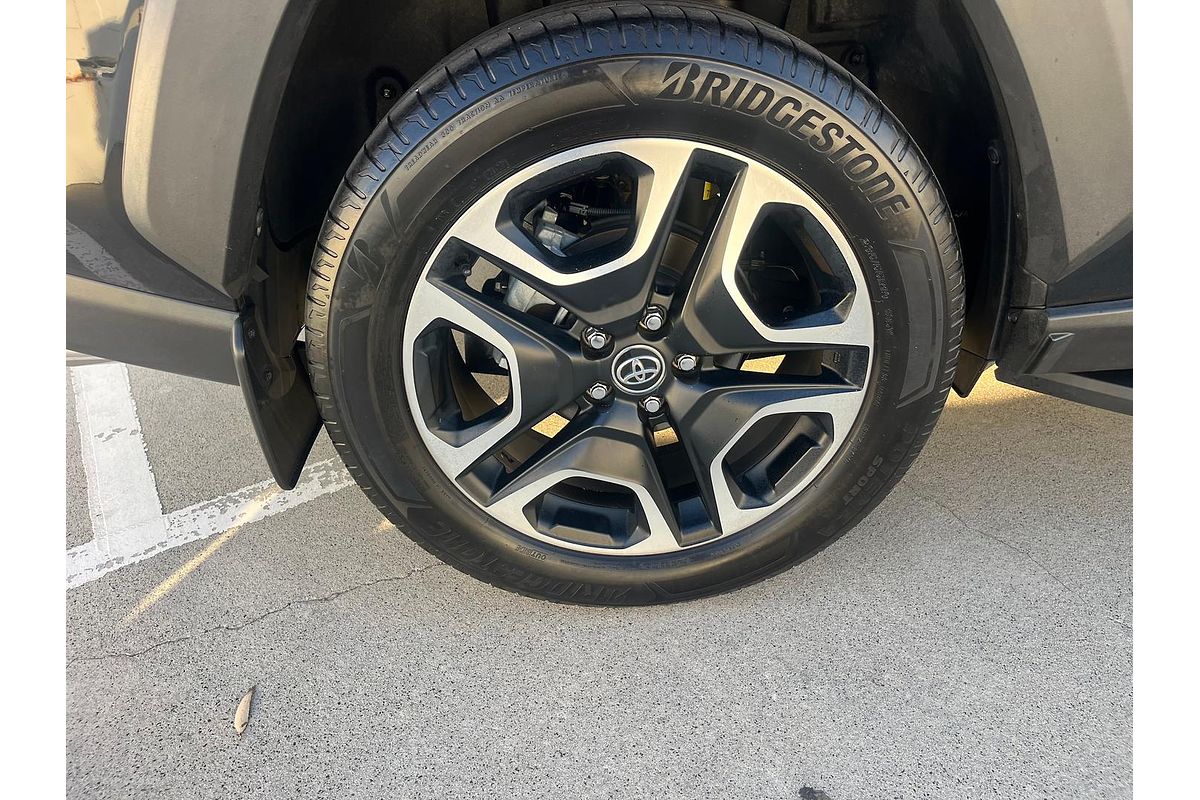 2019 Toyota RAV4 Edge AXAA54R