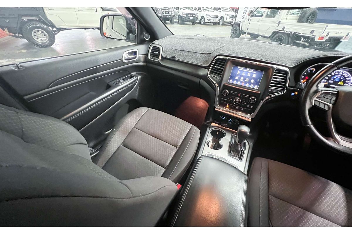 2018 Jeep Grand Cherokee Laredo WK