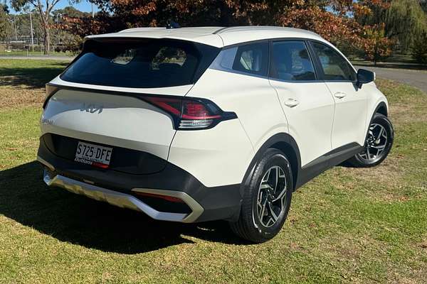 2022 Kia Sportage S NQ5
