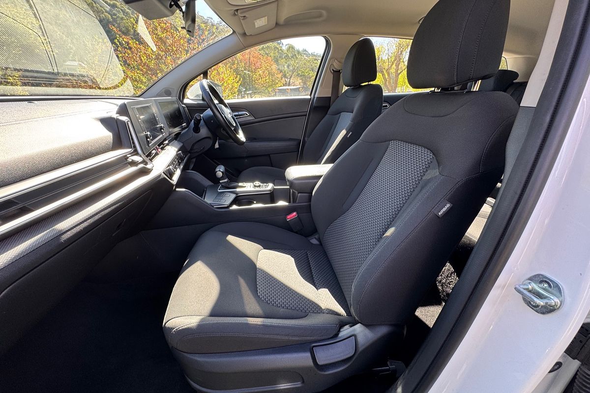 2022 Kia Sportage S NQ5
