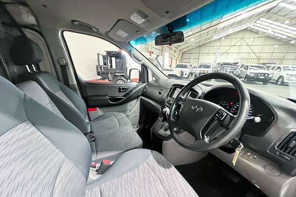 2017 Hyundai iLoad TQ3-V Series II