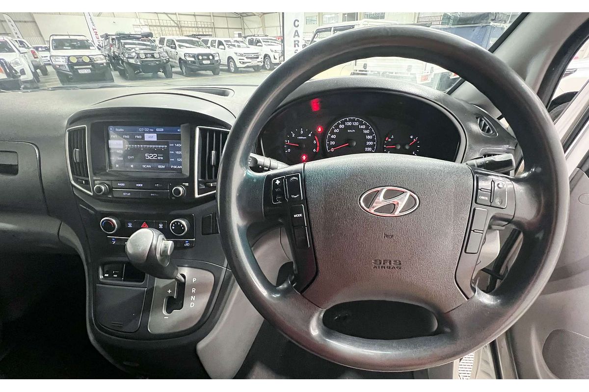 2017 Hyundai iLoad TQ3-V Series II