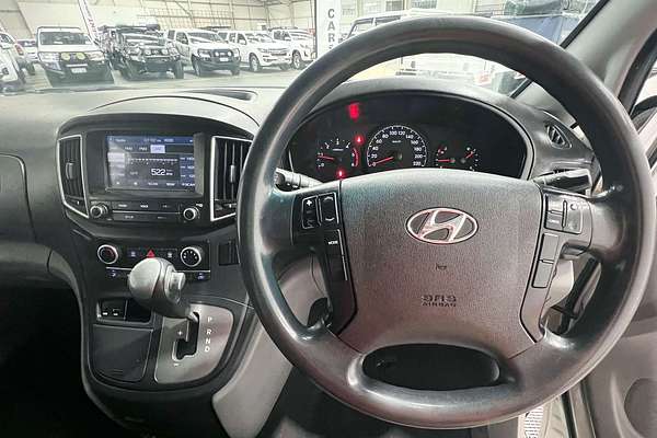 2017 Hyundai iLoad TQ3-V Series II