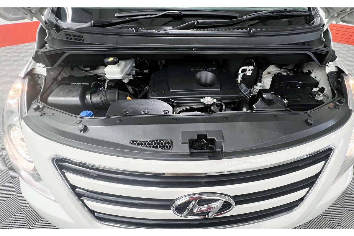 2017 Hyundai iLoad TQ3-V Series II