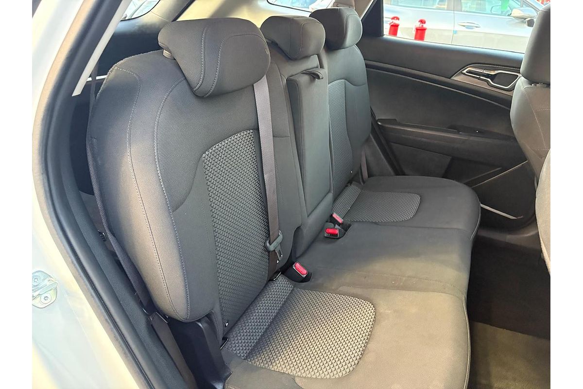 2023 Kia Sportage S NQ5