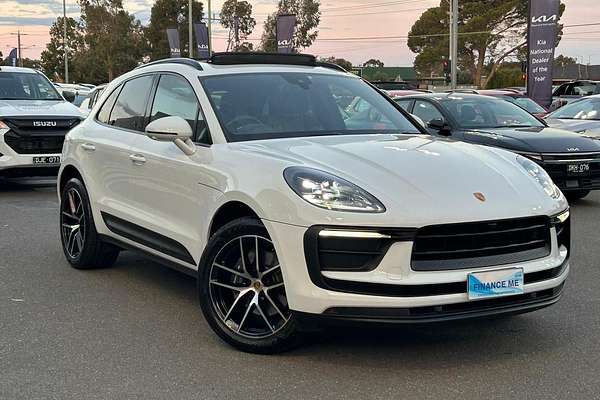 2021 Porsche Macan 95B
