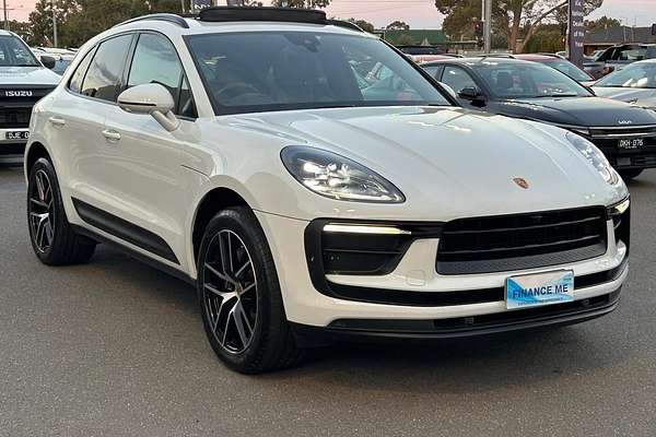 2021 Porsche Macan 95B