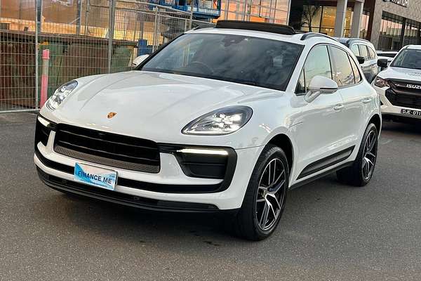 2021 Porsche Macan 95B