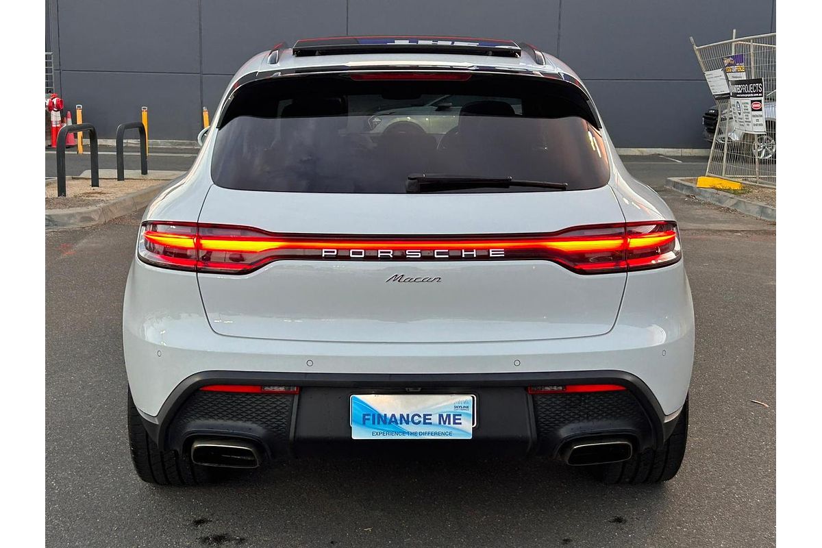 2021 Porsche Macan 95B