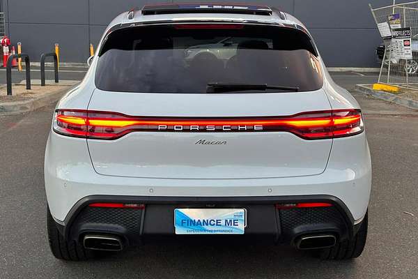 2021 Porsche Macan 95B