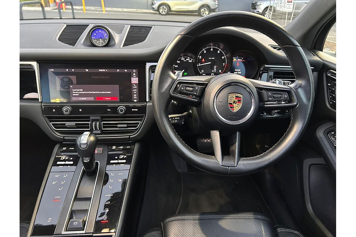 2021 Porsche Macan 95B