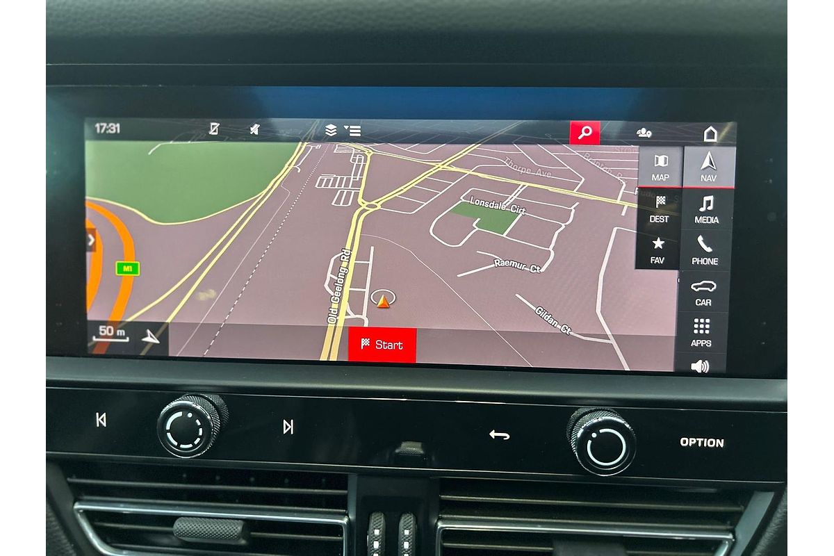 2021 Porsche Macan 95B