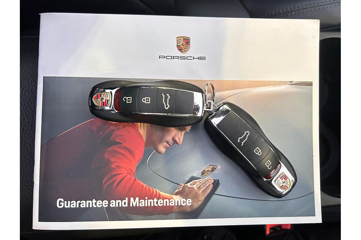 2021 Porsche Macan 95B