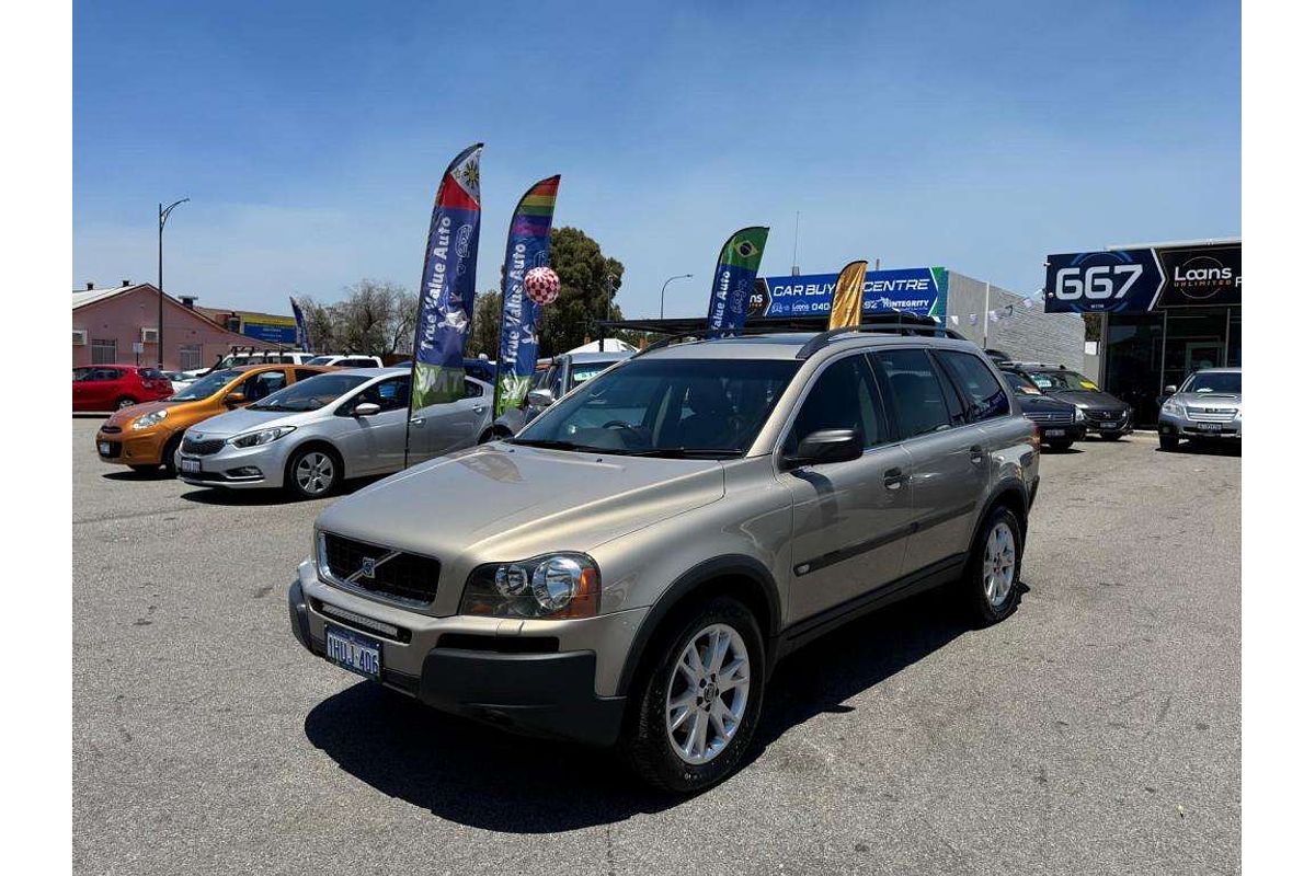2004 Volvo XC90 T6