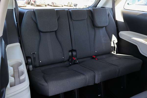 2023 Kia Carnival S KA4